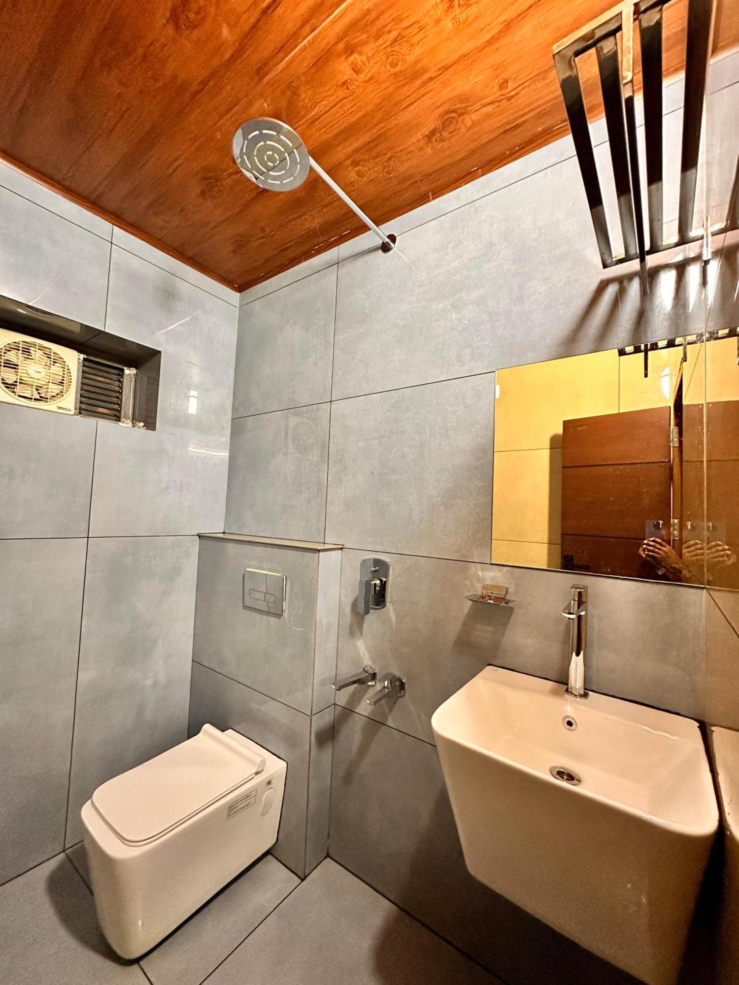 Hotel City Palace Utakamand Zewnętrze zdjęcie